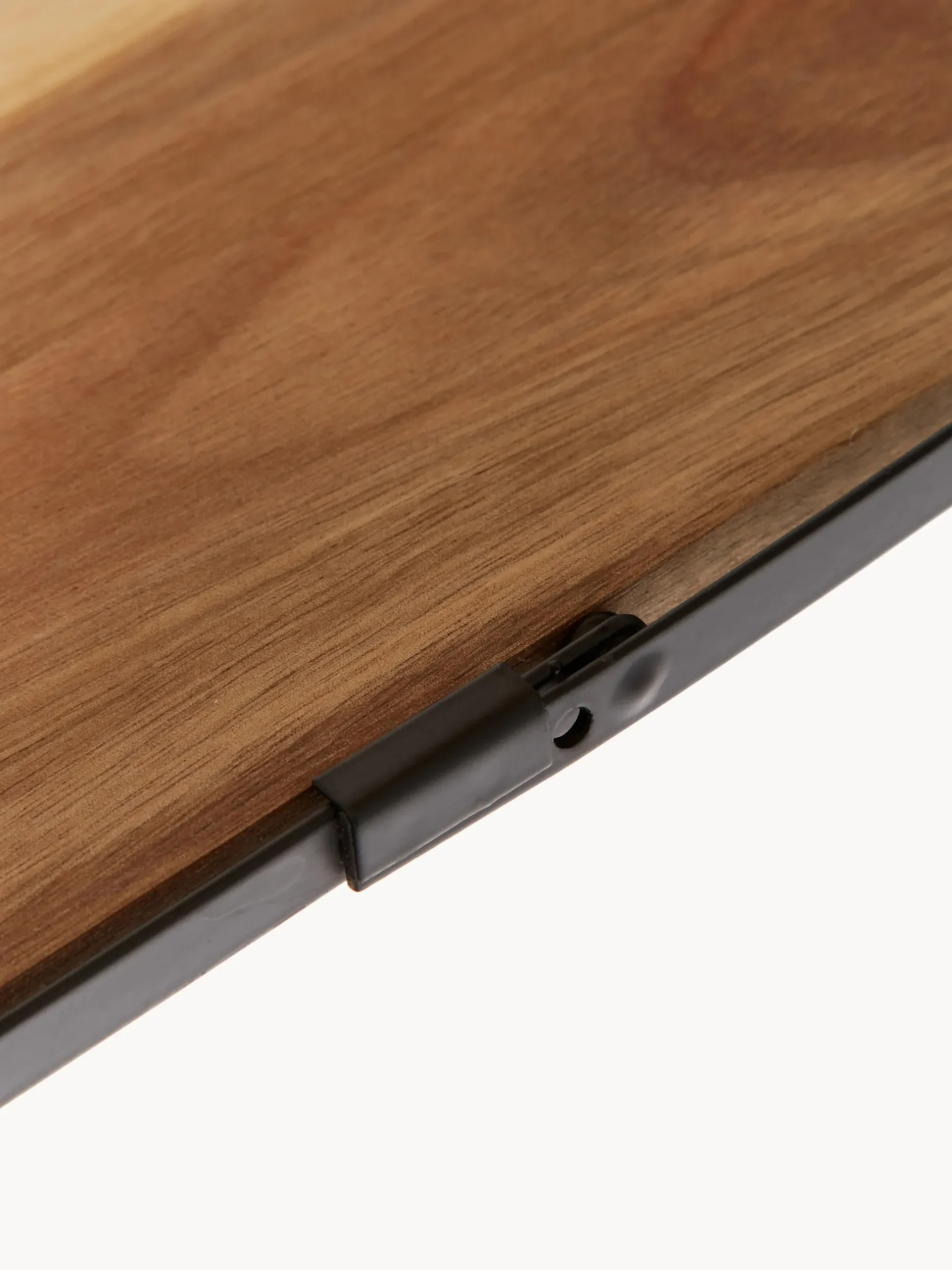 Alzatina a più livelli in legno di acacia Serve