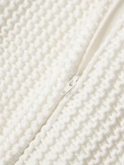 Copricuscino lavorato a maglia in cotone organico Adalyn