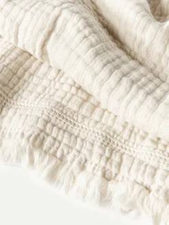 Copriletto in cotone con frange Kailani