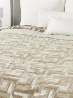 Copriletto jacquard con frange Fran