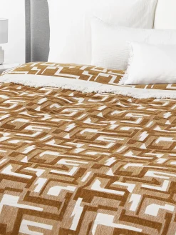 Copriletto jacquard con frange Fran