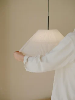 Lampada a sospensione con luce regolabile Nebra, varie misure