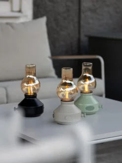 Lampada da tavolo LED piccola da esterno Glimt, dimmerabile