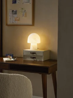 Lampada da tavolo piccola effetto marmo Talia
