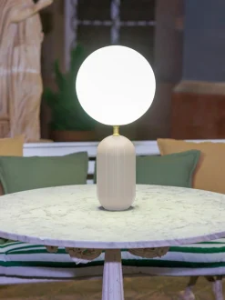 Lampada da tavolo portatile a LED con luce regolabile Monica