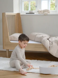 Letto per bambini in legno di quercia fatto a mano Nature 2.0, larg. 73 x lung. 165 cm