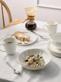 Piatti colazione in porcellana con rilievo Sali 2 pz
