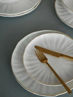 Piatti colazione in porcellana con rilievo Sali 2 pz