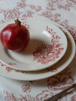 Piatto da colazione fatto a mano Whimsical Rose