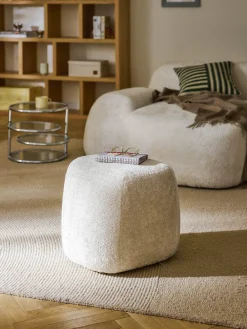 Pouf alto in teddy bouclé Wolke