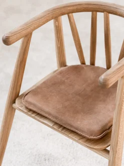 Sedia per bambini in legno di quercia fatta a mano Storm