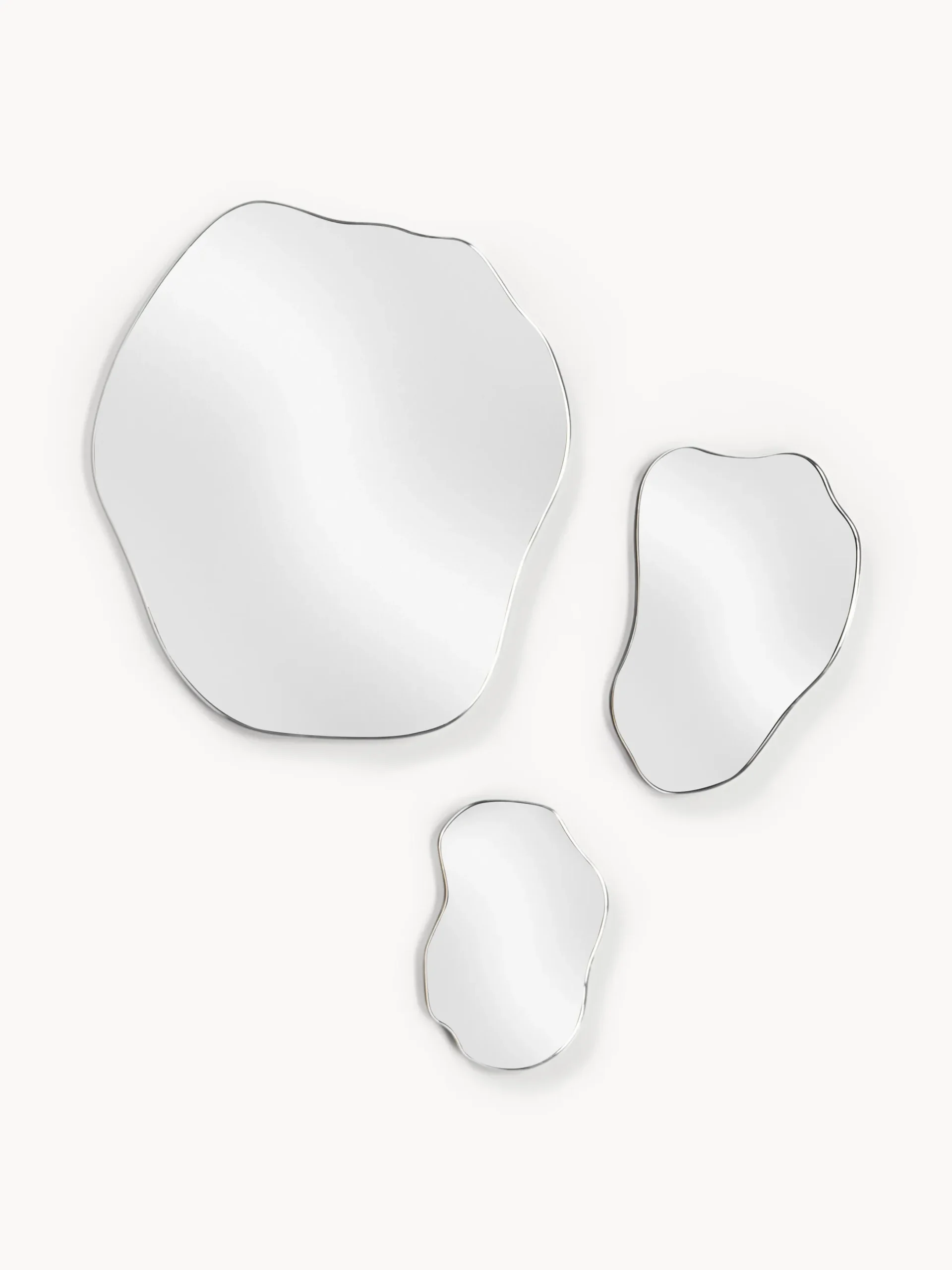 Set di 3 specchi da parete dalla forma organica senza cornice Lia