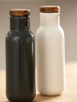 Set dispenser aceto e olio in porcellana e legno di acacia Essentials 2 pz