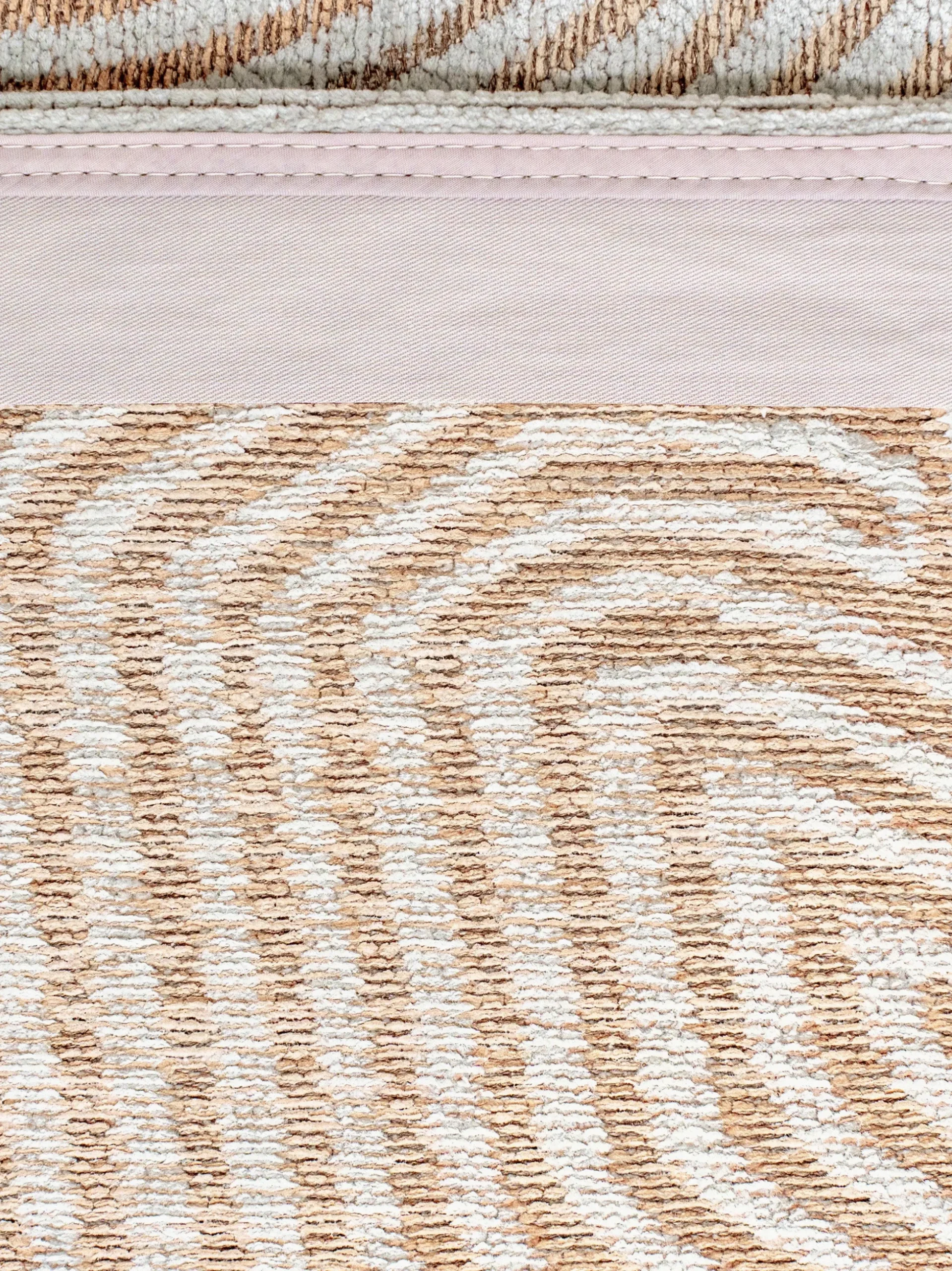 Tappeto jacquard lavabile da interno-esterno Coral