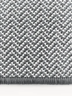Tappeto reversibile da interno-esterno con motivo zigzag Cort