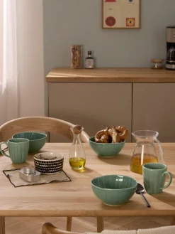 Tazze in porcellana con rilievo Sali 4 pz